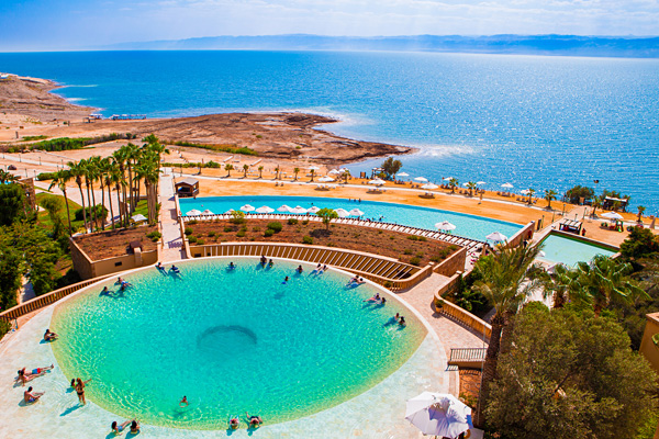 Swimming Pool and Beach - Kempinski Hotel Ishtar Dead Sea 