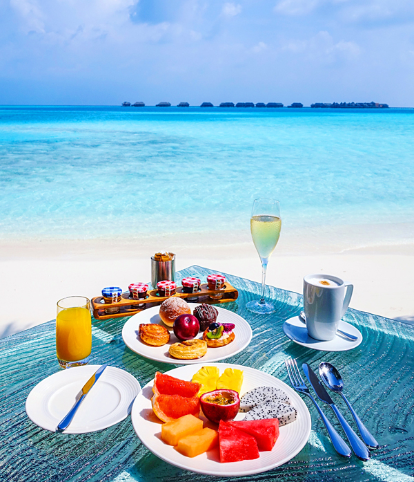 Breakfast in paradise at Conrad Maldives Rangali Island